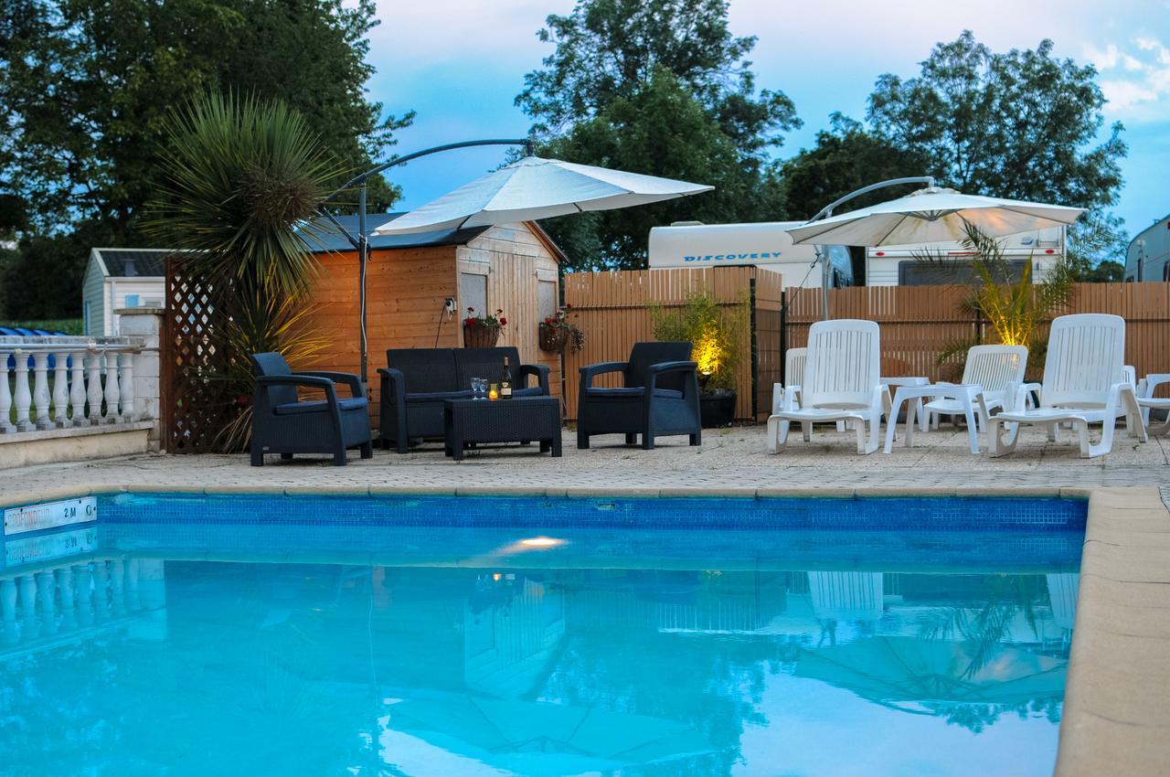 Camping Le Picard Tournieres Buitenkant foto